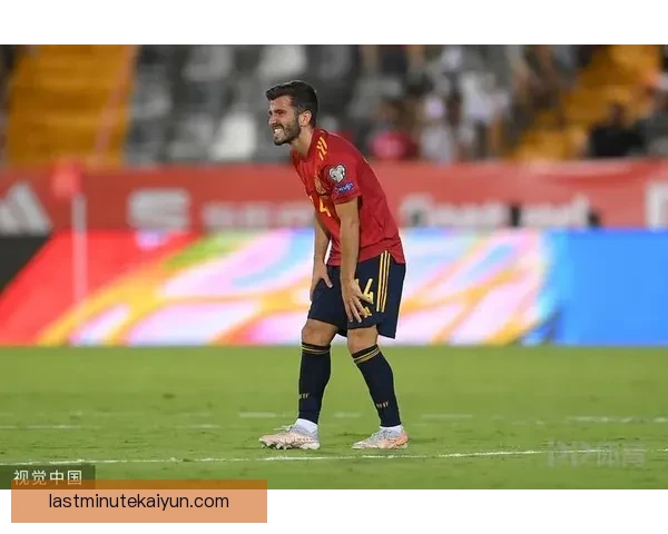 加亚边后卫风格逐渐显现，值得关注其在防守中的表现稳定性